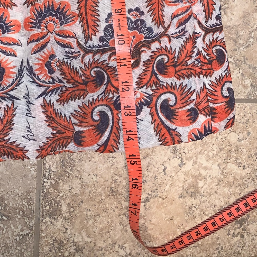 Free People and Urban Outfitters reusable bags - Picture 4 of 9